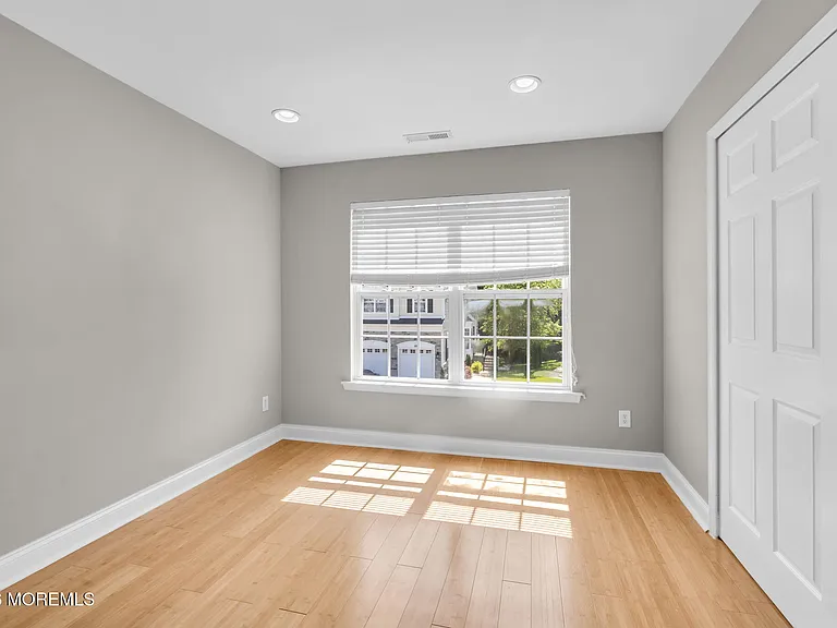 30 Brookfield Dr — Photo 21