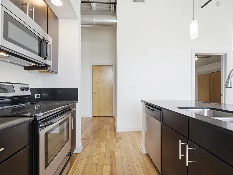 601 Stockton St #203 — Photo 11