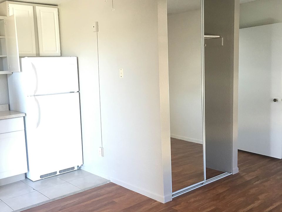 2nd image of 4472 Felton St APT 6