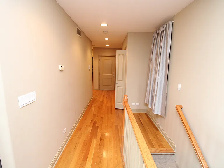 4622 W Schubert Ave #1 — Photo 5