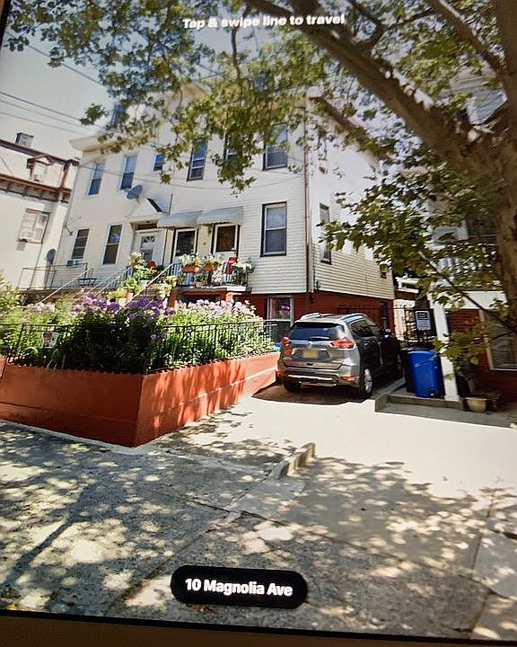 Magnolia avenue
