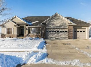 2865 Twinleaf Rd, Cedar Rapids, IA 52411