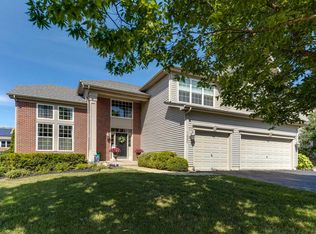 1220 Beverly Dr, Lake Villa, IL 60046