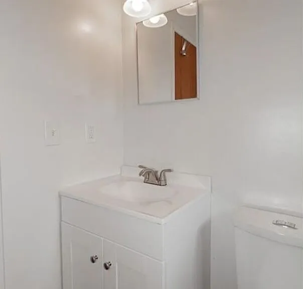 1543 Severn Ln — Photo 10
