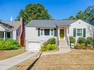 1131 Winburn Dr, East Pt, GA 30344