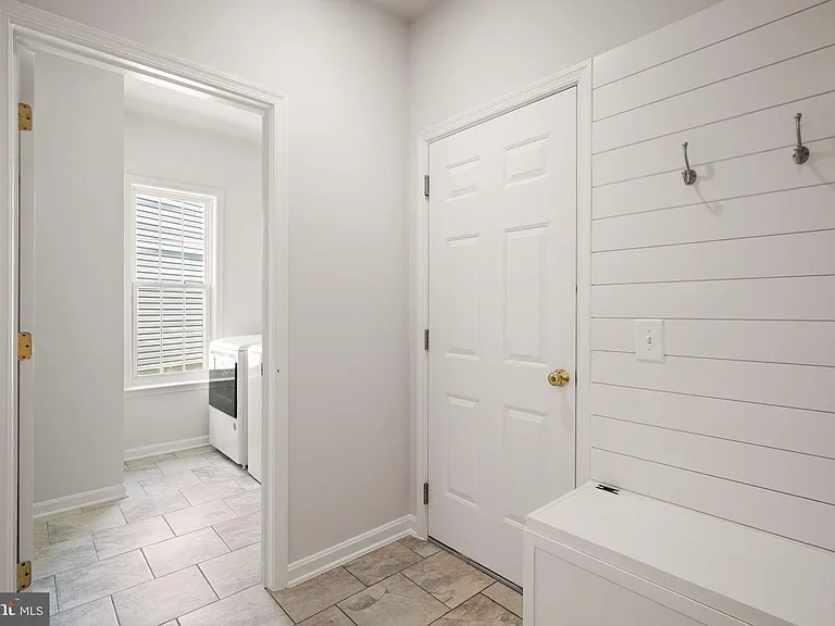 6050 Smooth Stone Pl — Photo 25