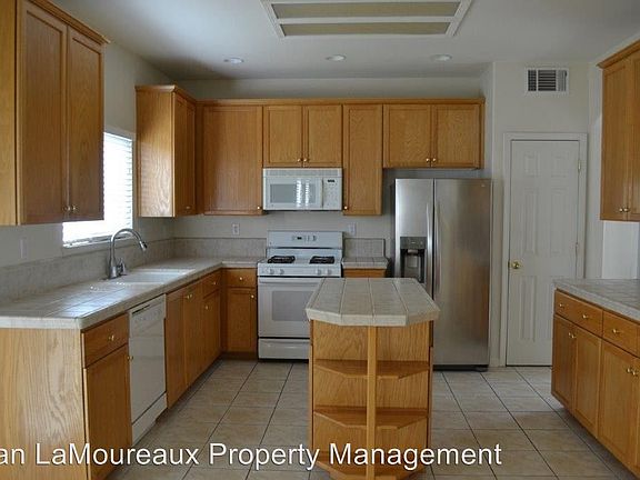 5th image of 5612 Lawler St
