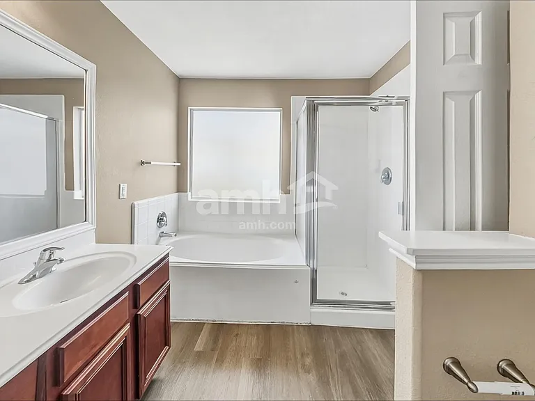1711 Mickle Creek Dr — Photo 13