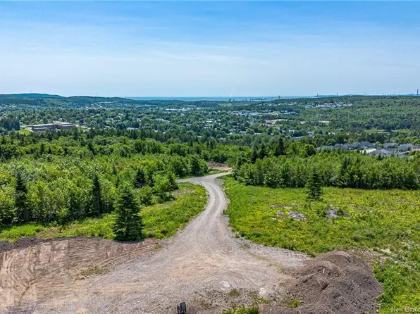 Dolly Dr, Saint John, NB E2J 0E1