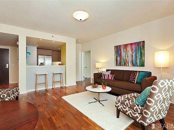 5th image of 555 4th St Unit 504