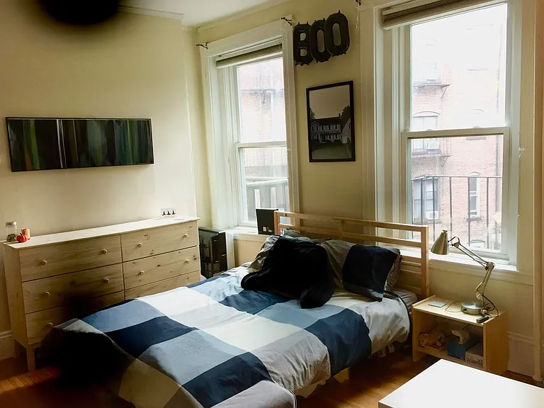 4 Symphony Rd #3 — Photo 3