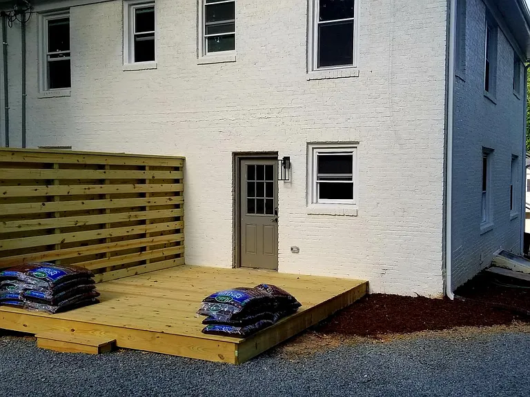 2127 Kirkwood Ave — Photo 15