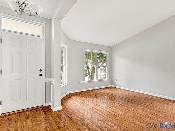 4th image of 10621 Correnty Dr