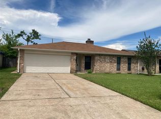 16727 Bougainvilla Ln, Friendswood, TX 77546