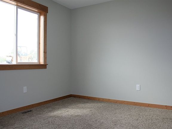 5th image of 1212 Powder River Ct