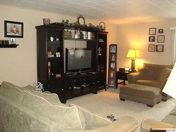 Home for Sale in Quincy, IL $132,900