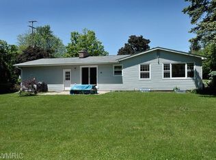 227 Bidwell St W, Battle Creek, MI 49015