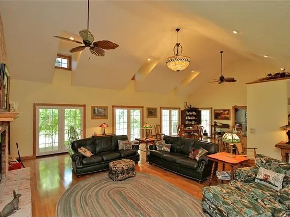 Highway 130 W, Shelbyville, TN 37160