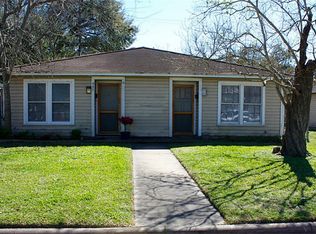 932 Algregg St, Houston, TX 77009