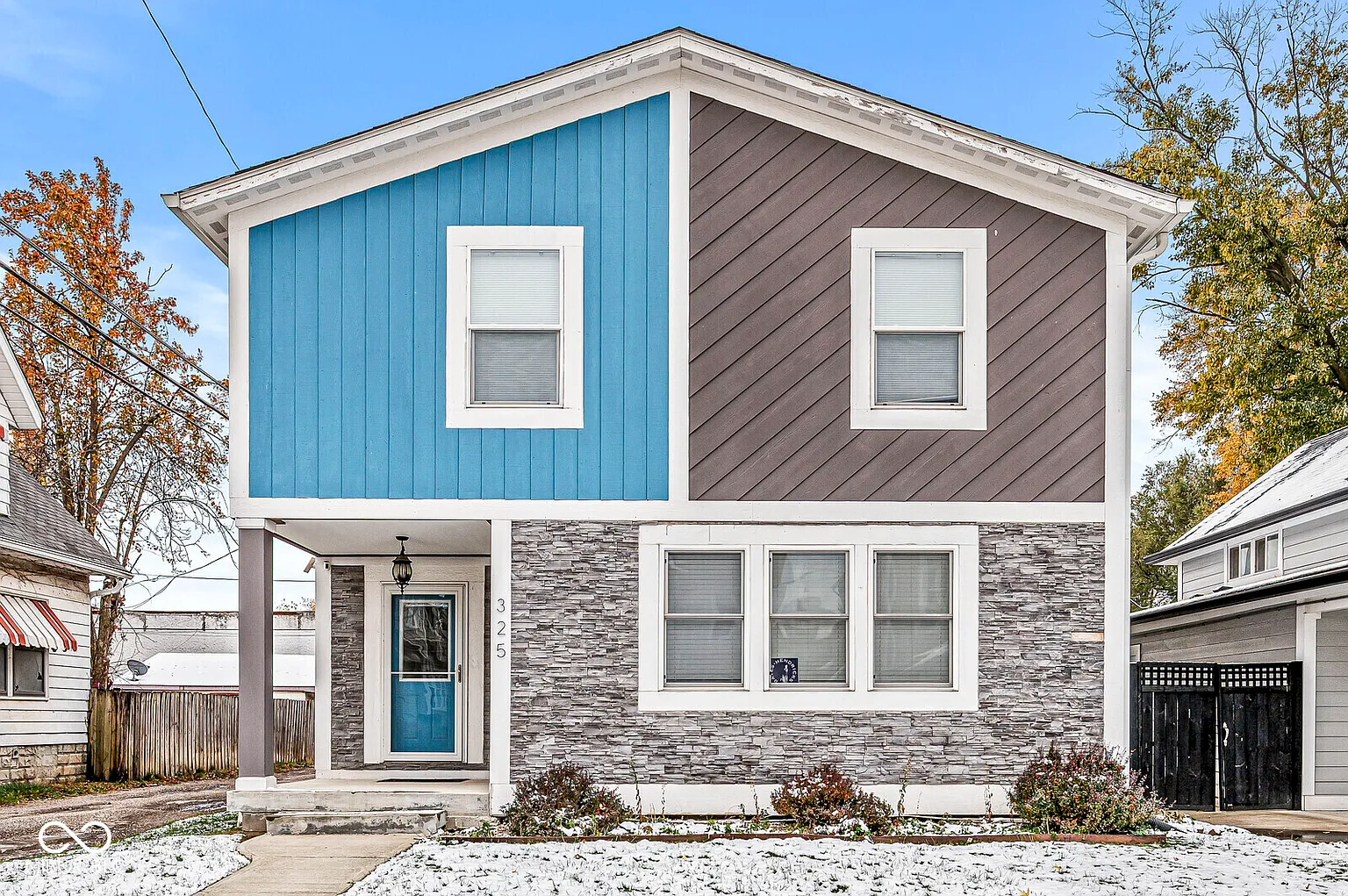 325 Sanders St photo 1
