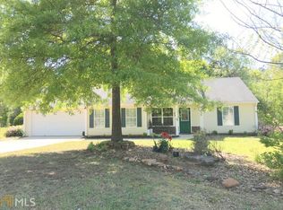 340 Beacon Dr, Maysville, GA