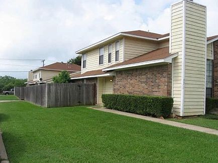 1st image of 4364 Hulen Cir E
