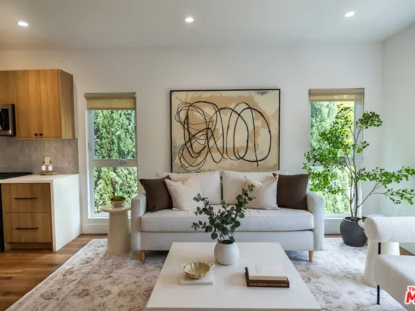 249 N Bonnie Brae St #4, Los Angeles, CA 90026