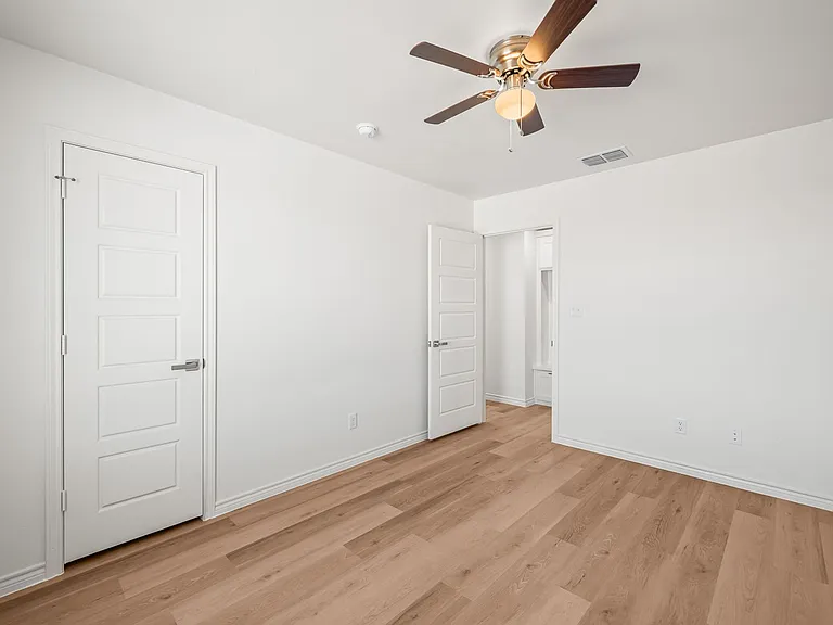 17311 N FM 400 — Photo 9