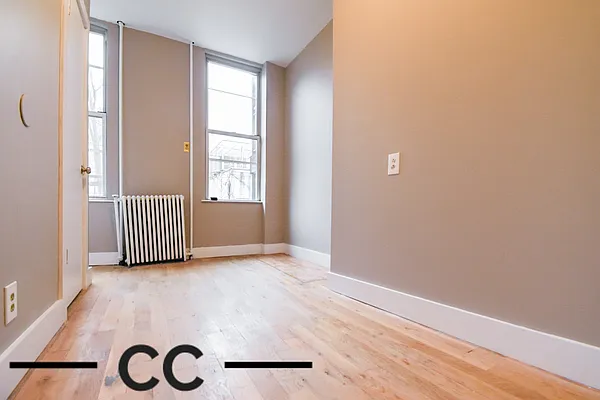 Rented by Commercial Capital Resources INC | media 14