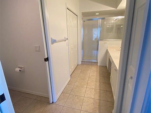 4th image of 5265 Birmingham Dr APT 201