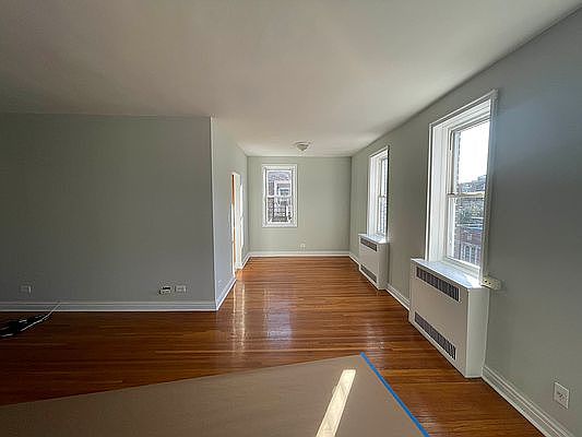 2nd image of 3300 Netherland Ave #6R