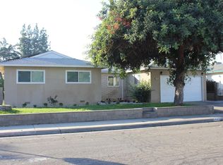 1446 Beverly Cir, Clovis, CA 93611