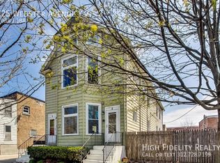 25 Webster Ave APT 2, Highwood, IL 60040