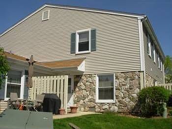 1st image of 1043 Boston Hbr