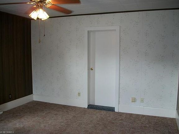 3rd image of 1238 Kaderly St NW