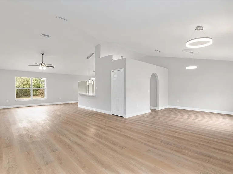4181 SW 111th Pl — Photo 6