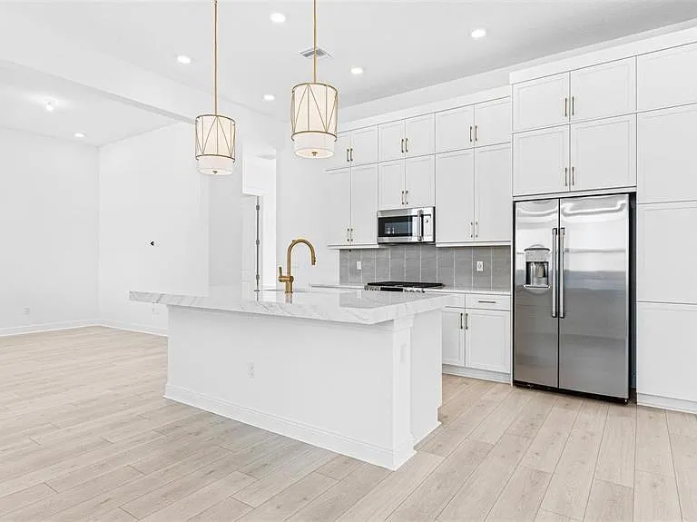 4954 Rivo Alto Cir — Photo 8