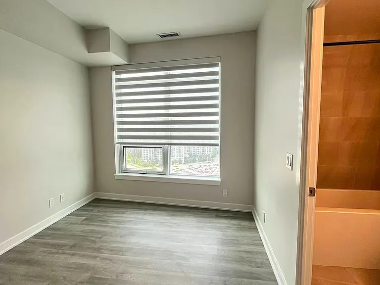 50 Upper Mall Way #B1508 — Photo 9