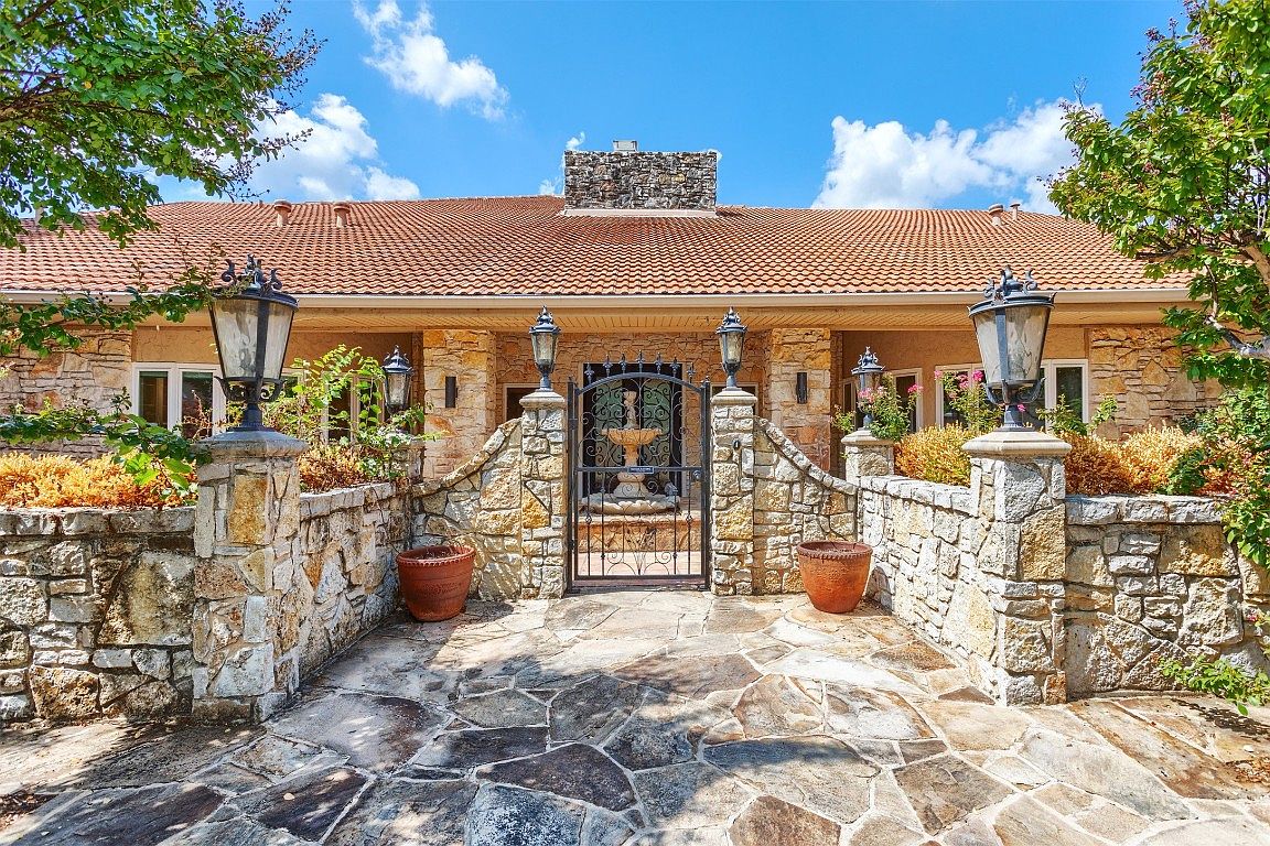 1900 Stonebrook Dr, Arlington, TX 76012 MLS 20336945 Zillow