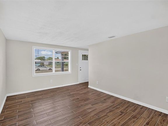 5th image of 4706 S 87TH STREET