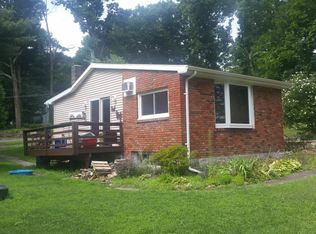 90 Pawnee Rd, Watertown, CT 06795