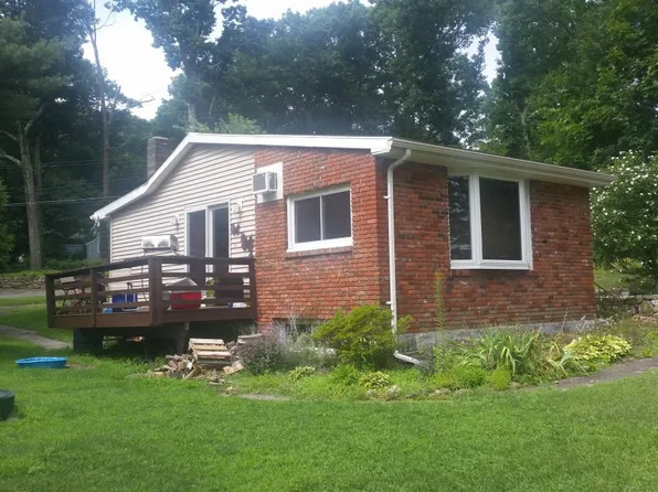 90 Pawnee Rd, Watertown, CT 06795