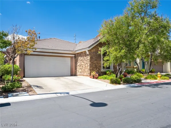 6545 Macdoogle St, Las Vegas, NV 89166