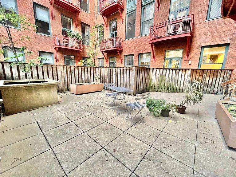 208 W Washington St #506 — Photo 17