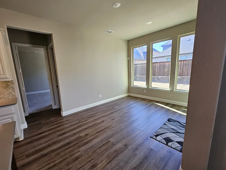 810 Elm Park Dr — Photo 40