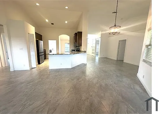 12522 Hamlin Blvd — Photo 12