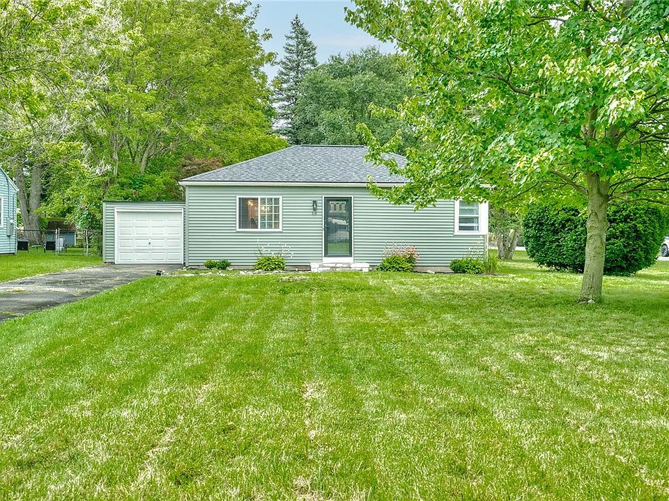 1st image of 158 Howard Rd