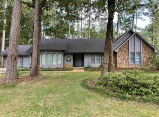 100 Redbud Trl, Brandon, MS 39047