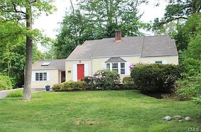1st image of 64 Meadowpark Ave E