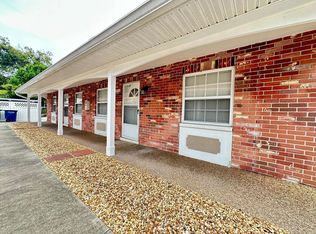 1458 Cleveland St, Clearwater, FL 33755